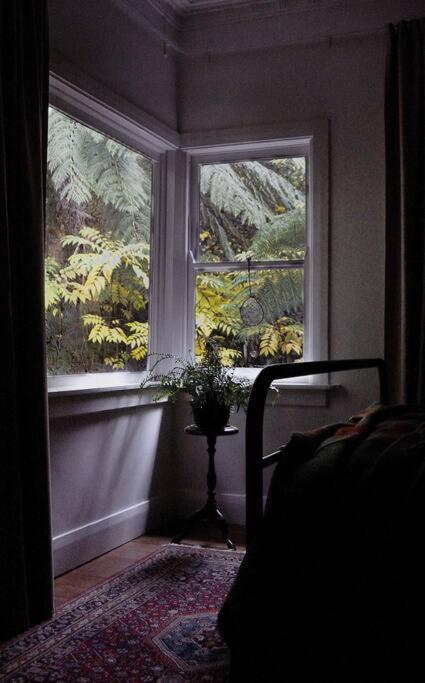 Harrys House Warburton - Peaceful Riverside Cottage In The Perfect Location Exterior photo
